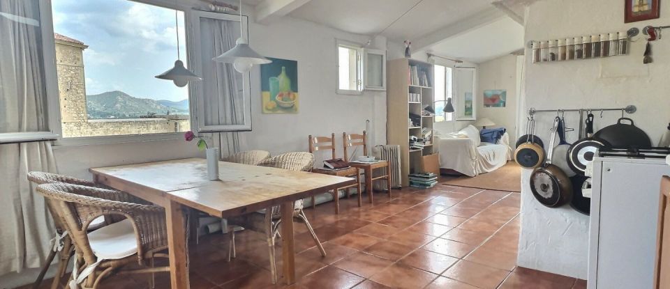 Maison 8 pièces de 160 m² à Peyrolles-en-Provence (13860)