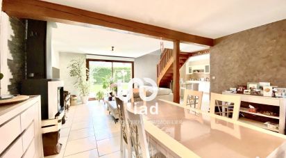 House 5 rooms of 111 m² in Liverdy-en-Brie (77220)