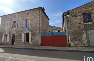 House 8 rooms of 164 m² in Fontenay-le-Comte (85200)