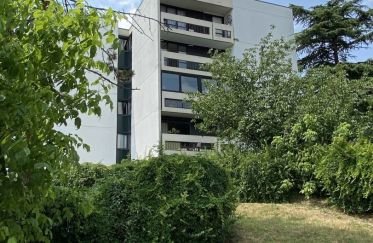 Apartment 3 rooms of 74 m² in Neuilly-sur-Marne (93330)