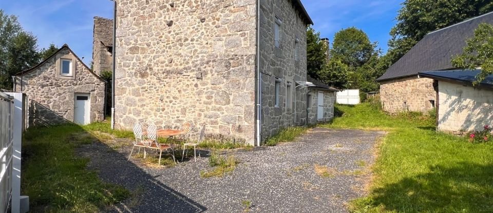 Maison 6 pièces de 104 m² à Montézic (12460)