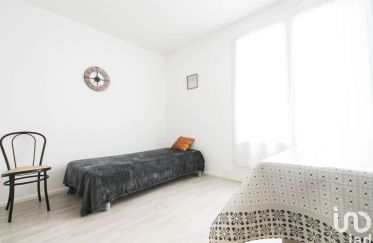 Apartment 1 room of 17 m² in Pau (64000)