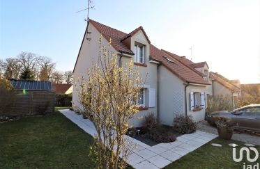 House 4 rooms of 102 m² in Chécy (45430)