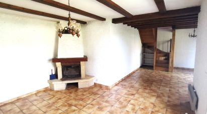 House 6 rooms of 108 m² in Bouzy-la-Forêt (45460)