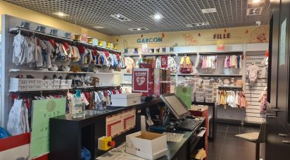 Retail property of 125 m² in Mellac (29300)