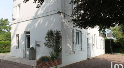 House 6 rooms of 145 m² in Lisieux (14100)