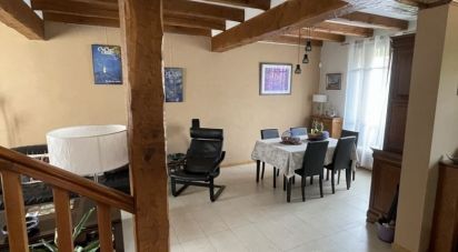 House 7 rooms of 163 m² in Aulnay-sous-Bois (93600)