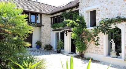 House 7 rooms of 279 m² in Montlhéry (91310)