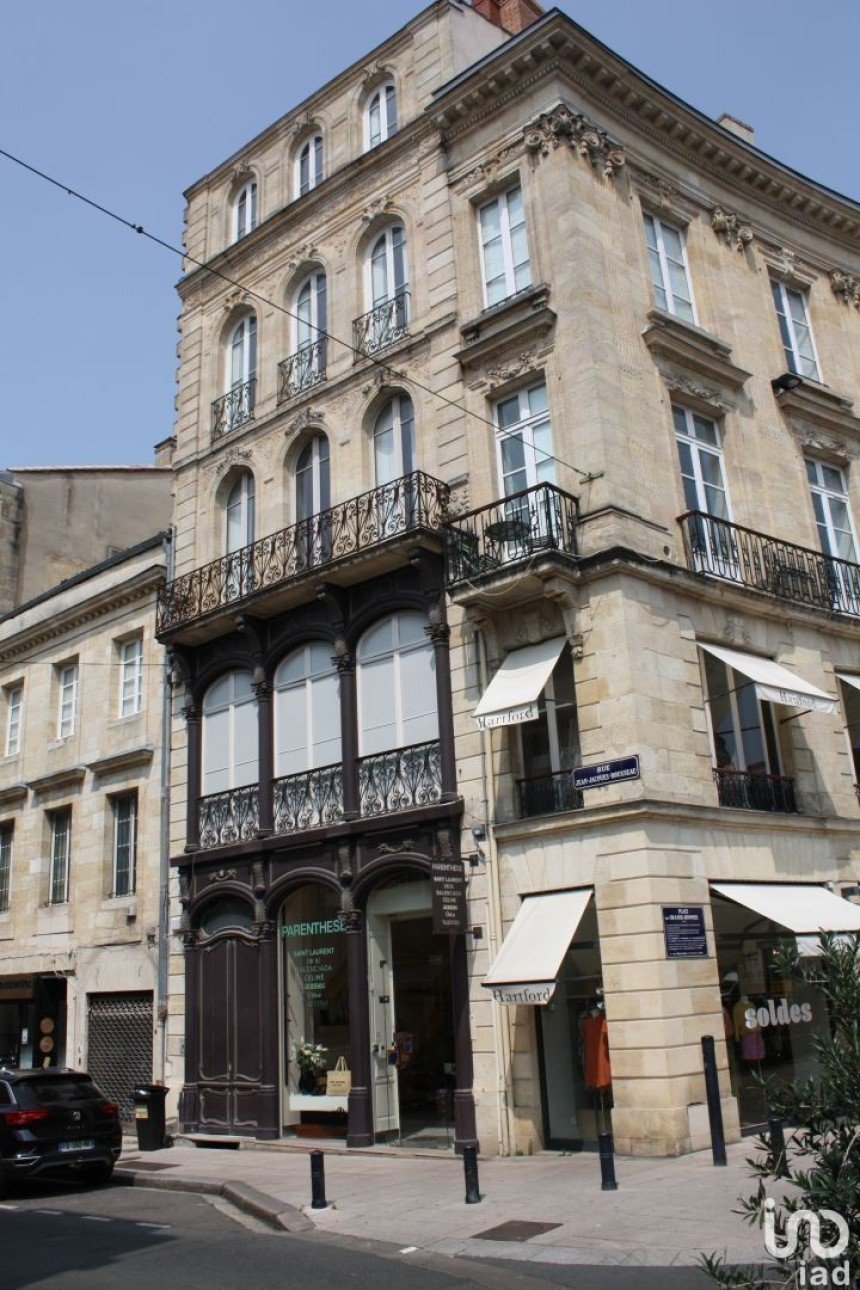 Apartment 3 rooms of 110 m² in Bordeaux (33000)