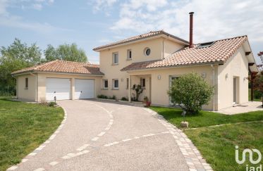 House 7 rooms of 194 m² in Sanchey (88390)