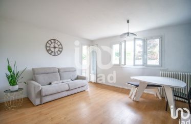 Apartment 3 rooms of 59 m² in Beynes (78650)