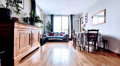 Appartement 4 pièces de 83 m² à Éragny (95610)