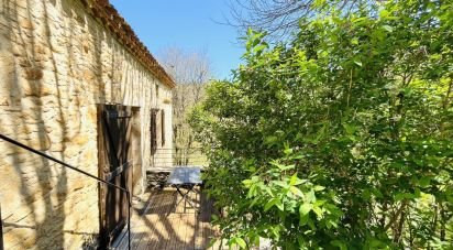 House 4 rooms of 160 m² in Cassagnes (46700)