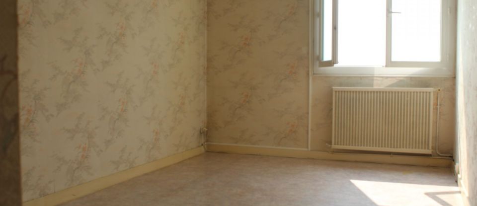 Apartment 4 rooms of 88 m² in Châtellerault (86100)