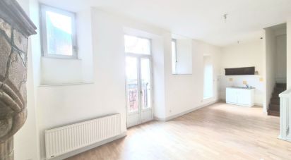 Apartment 3 rooms of 65 m² in Tulle (19000)