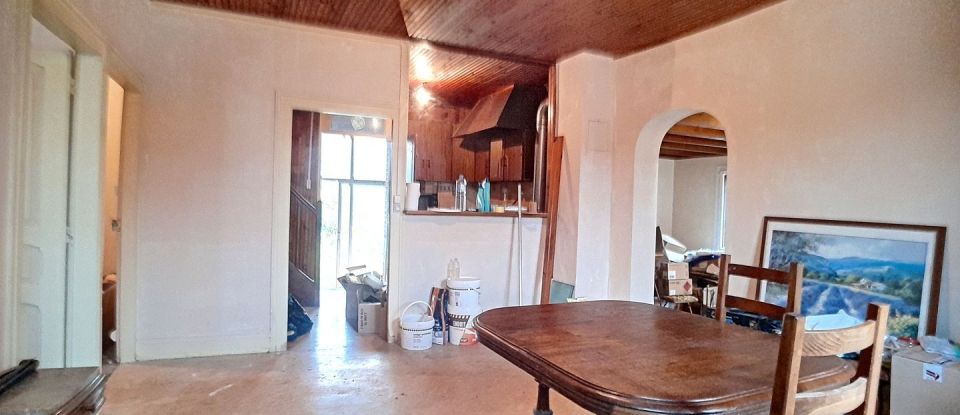 House 4 rooms of 84 m² in Cluis (36340)