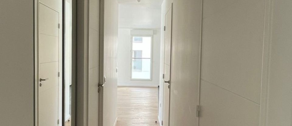Apartment 4 rooms of 81 m² in Clichy (92110)