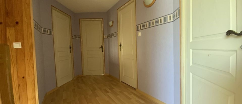 House 5 rooms of 130 m² in Saint-Gildas-des-Bois (44530)