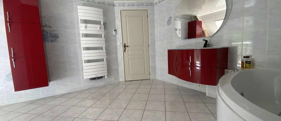 Maison 5 pièces de 130 m² à Saint-Gildas-des-Bois (44530)