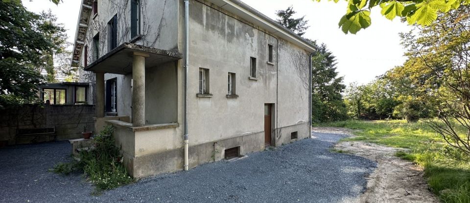Maison 5 pièces de 115 m² à Chalmoux (71140)