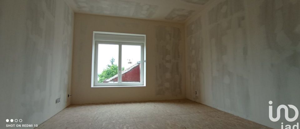 House 6 rooms of 110 m² in Floing (08200)