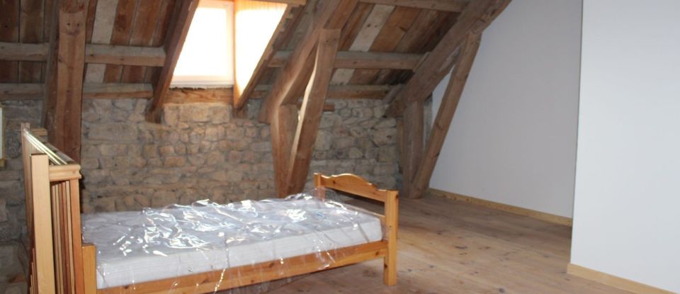 House 3 rooms of 135 m² in Saint-Jean-la-Fouillouse (48170)
