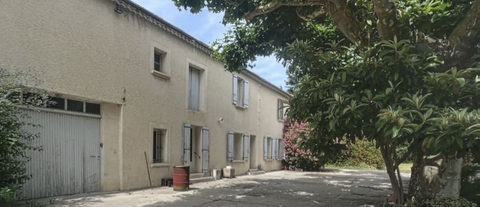 Maison 12 pièces de 260 m² à Avignon (84000)