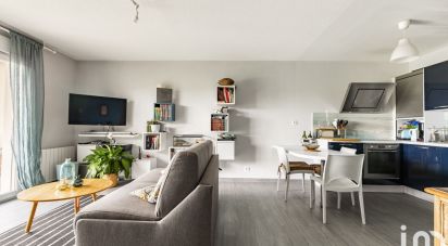 Apartment 3 rooms of 66 m² in Villenave-d'Ornon (33140)