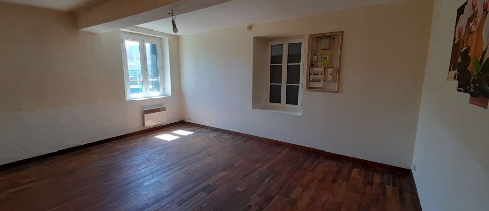 House 3 rooms of 247 m² in Égreville (77620)