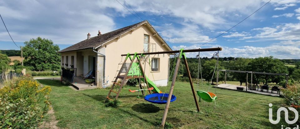 House 6 rooms of 113 m² in Bourbon-l'Archambault (03160)