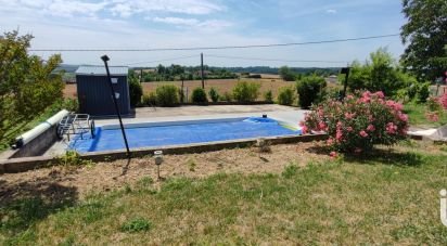 House 5 rooms of 216 m² in Laperche (47800)