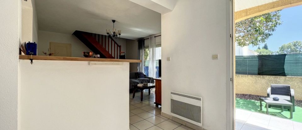 Maison 4 pièces de 82 m² à Villeneuve-lès-Béziers (34420)