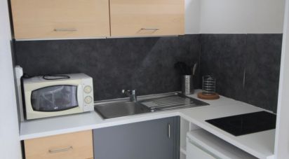 Apartment 1 room of 26 m² in Nantes (44300)