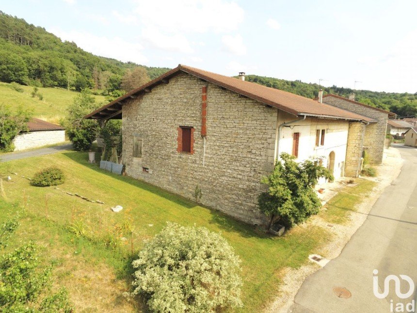 House 4 rooms of 120 m² in Challes-la-Montagne (01450)