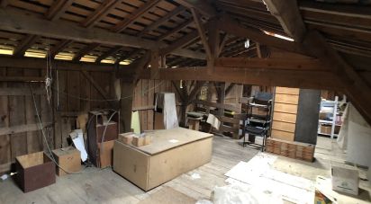 Barn conversion 6 rooms of 136 m² in Mios (33380)