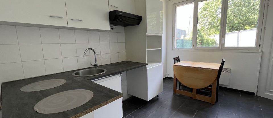 Apartment 1 room of 30 m² in Villeneuve-Saint-Georges (94190)