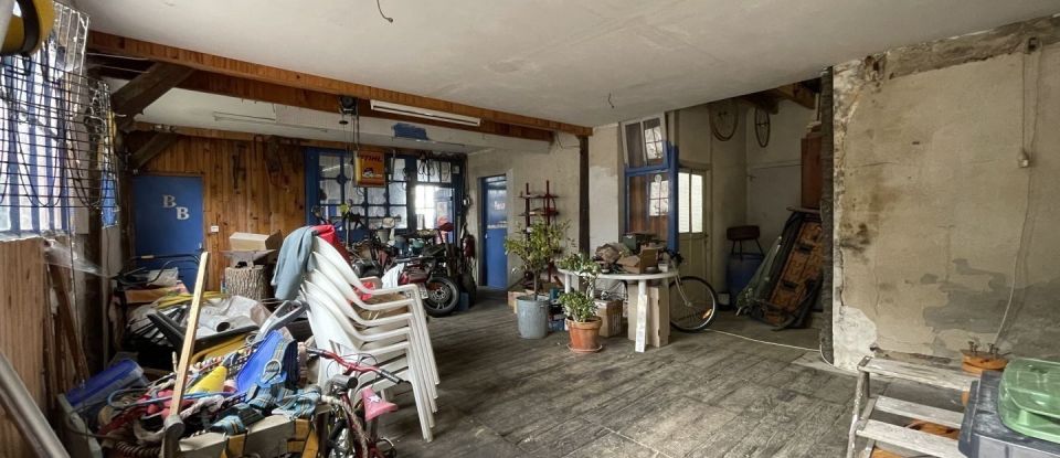 Maison 5 pièces de 200 m² à Oradour-sur-Vayres (87150)