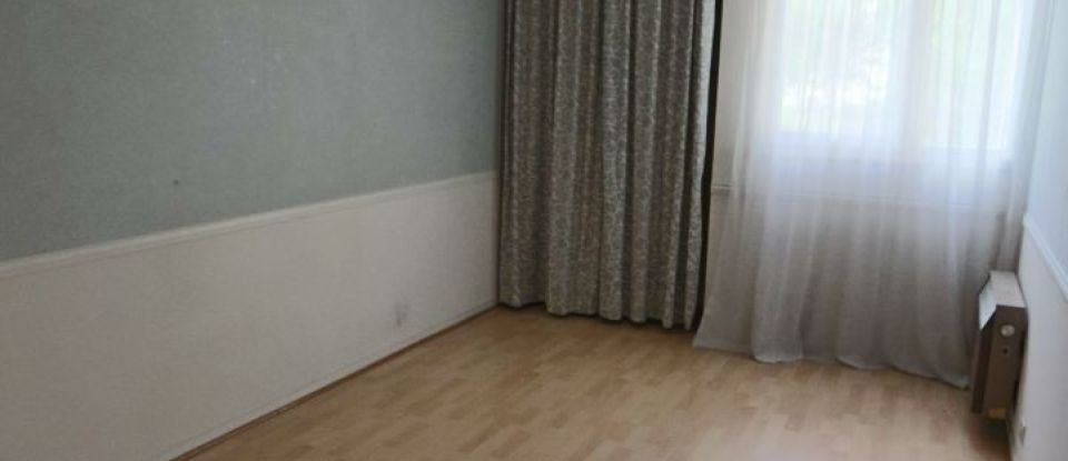 Apartment 3 rooms of 74 m² in Ézanville (95460)