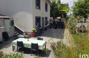 House 5 rooms of 125 m² in Chappes (63720)