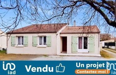 House 6 rooms of 102 m² in Le Pallet (44330)
