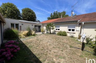 House 4 rooms of 130 m² in Beauchamp (95250)