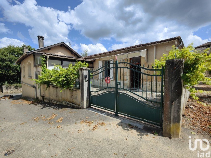 Village house 7 rooms of 147 m² in Ladaux (33760)