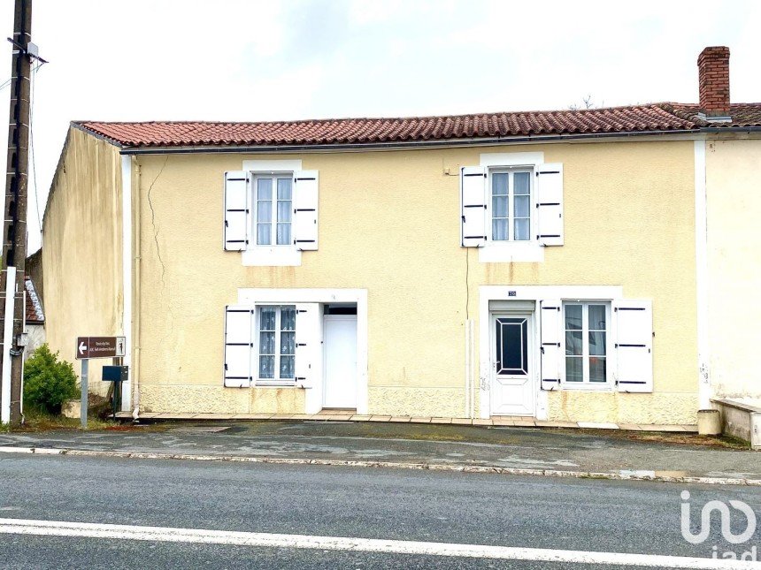 House 5 rooms of 141 m² in Mareuil-sur-Lay-Dissais (85320)