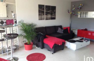Apartment 2 rooms of 46 m² in Montmagny (95360)