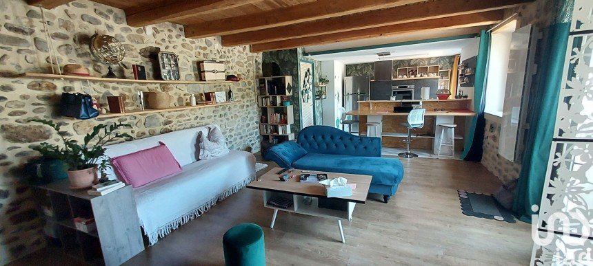 Maison 6 pièces de 171 m² à Meyrannes (30410)