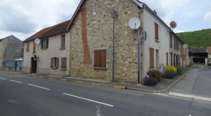 House 4 rooms of 163 m² in Chartèves (02400)