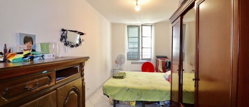 Appartement 3 pièces de 54 m² à Toulon (83000)
