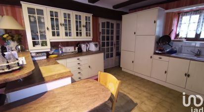 House 6 rooms of 210 m² in Sainte-Soline (79120)