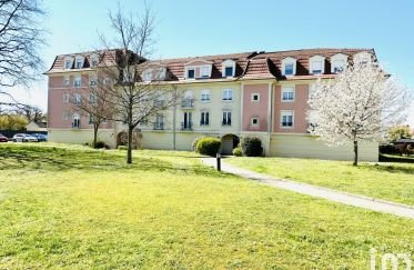 Apartment 3 rooms of 87 m² in Richwiller (68120)