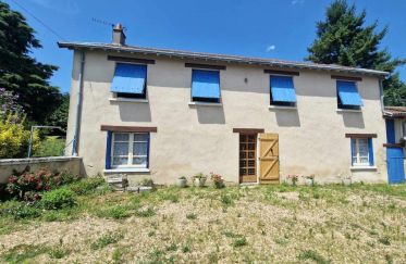 House 5 rooms of 150 m² in Sérigny (86230)
